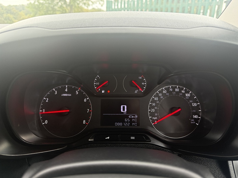 Vauxhall 1.5 Turbo D 2300 Edition Panel Van 4dr Diesel Manual L2 H1 Euro 6 (s/s) (100 ps)