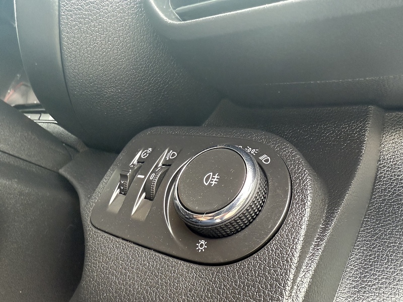 Vauxhall 1.5 Turbo D 2300 Edition Panel Van 4dr Diesel Manual L2 H1 Euro 6 (s/s) (100 ps)