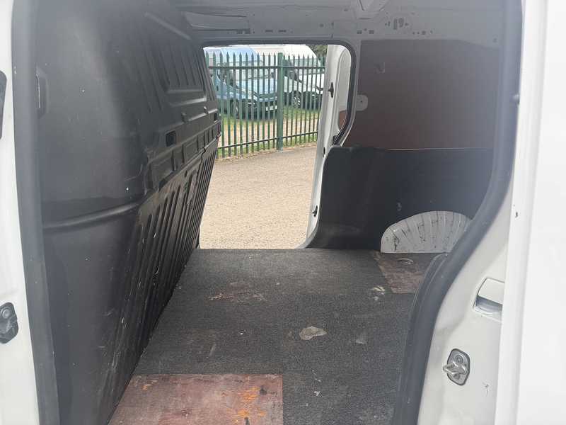 Vauxhall 1.5 Turbo D 2300 Edition Panel Van 4dr Diesel Manual L2 H1 Euro 6 (s/s) (100 ps)