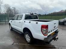 4WD-TOWBAR-SATNAV-AIRCON