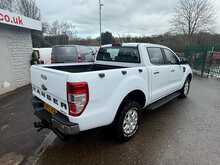 4WD-TOWBAR-SATNAV-AIRCON