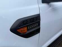 4WD-TOWBAR-SATNAV-AIRCON