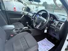 4WD-TOWBAR-SATNAV-AIRCON