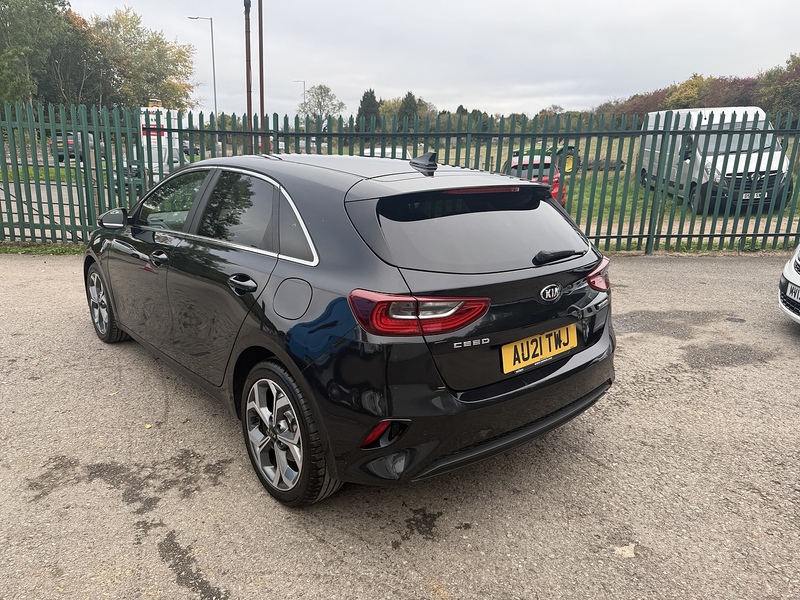 Kia 1.6 CRDi MHEV 3 Hatchback 5dr Diesel Hybrid Manual Euro 6 (s/s) (134 bhp)