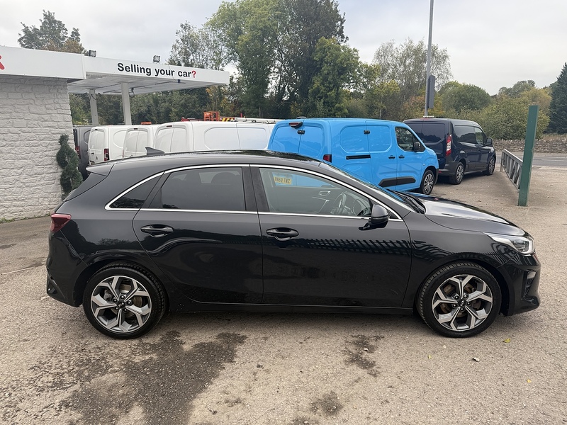 Kia 1.6 CRDi MHEV 3 Hatchback 5dr Diesel Hybrid Manual Euro 6 (s/s) (134 bhp)