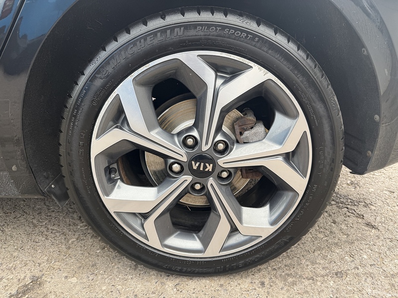 Kia 1.6 CRDi MHEV 3 Hatchback 5dr Diesel Hybrid Manual Euro 6 (s/s) (134 bhp)