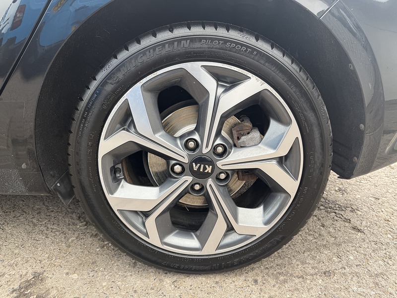 Kia 1.6 CRDi MHEV 3 Hatchback 5dr Diesel Hybrid Manual Euro 6 (s/s) (134 bhp)