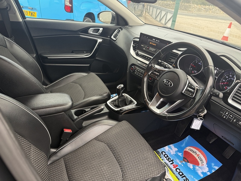Kia 1.6 CRDi MHEV 3 Hatchback 5dr Diesel Hybrid Manual Euro 6 (s/s) (134 bhp)