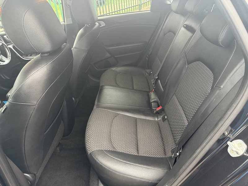 Kia 1.6 CRDi MHEV 3 Hatchback 5dr Diesel Hybrid Manual Euro 6 (s/s) (134 bhp)