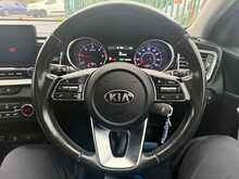 Kia Ceed CRDi MHEV 3 