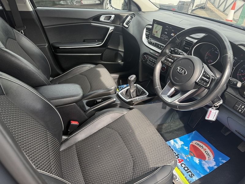 Kia 1.6 CRDi MHEV 3 Hatchback 5dr Diesel Hybrid Manual Euro 6 (s/s) (134 bhp)