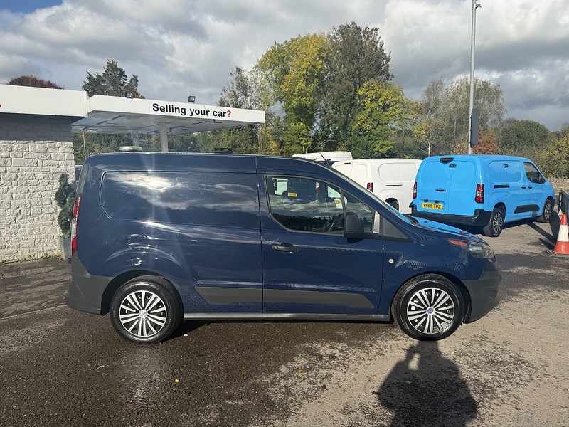 Ford 1.5 TDCi 220 Panel Van 5dr Diesel Manual L1 H1 (124 g/km, 99 bhp)