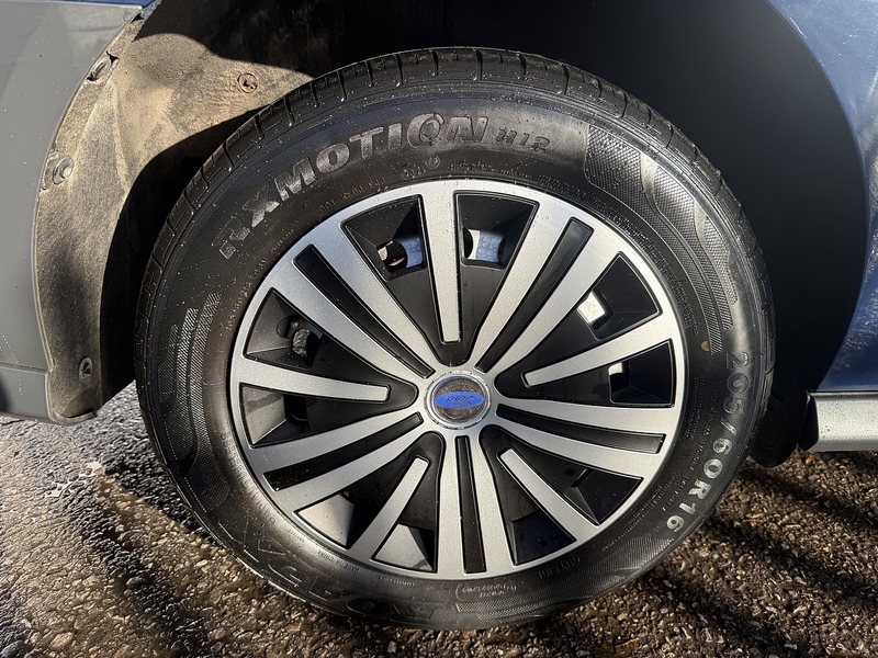 Ford 1.5 TDCi 220 Panel Van 5dr Diesel Manual L1 H1 (124 g/km, 99 bhp)