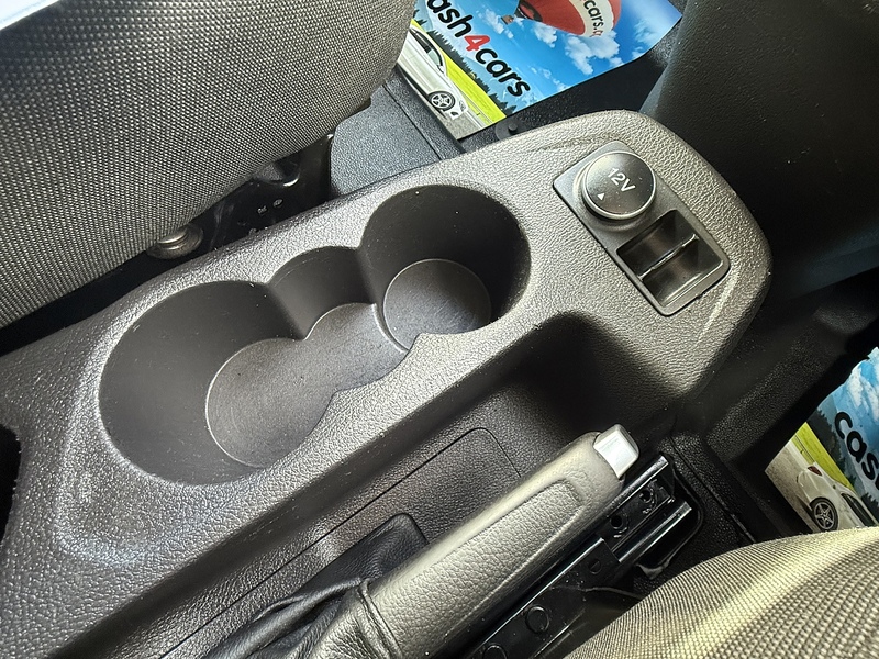 Ford 1.5 TDCi 220 Panel Van 5dr Diesel Manual L1 H1 (124 g/km, 99 bhp)