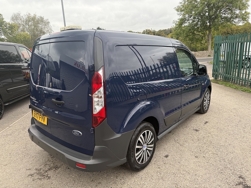 Ford 1.5 TDCi 220 Panel Van 5dr Diesel Manual L1 H1 (124 g/km, 99 bhp)