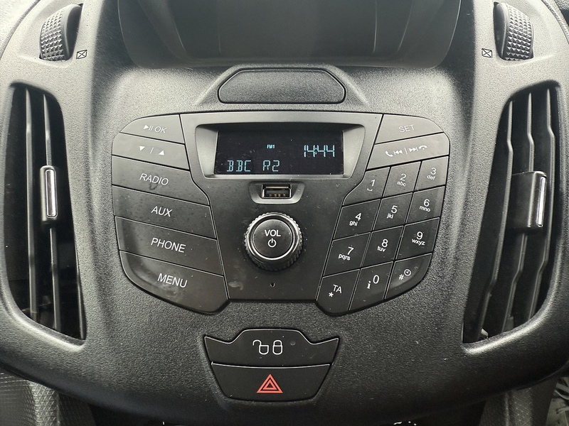 Ford 1.5 TDCi 220 Panel Van 5dr Diesel Manual L1 H1 (124 g/km, 99 bhp)