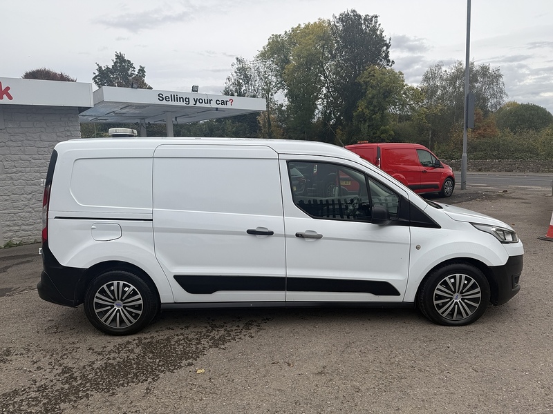 Ford 1.5 230 EcoBlue Leader Crew Van Double Cab 6dr Diesel Manual L2 Euro 6 (s/s) (100 ps)
