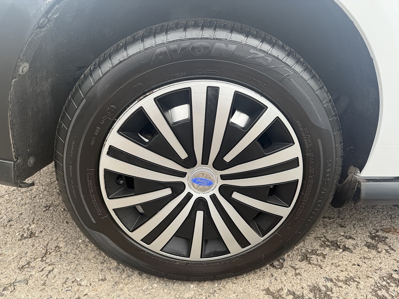 Ford 1.5 230 EcoBlue Leader Crew Van Double Cab 6dr Diesel Manual L2 Euro 6 (s/s) (100 ps)