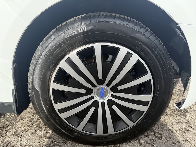 Ford 1.5 230 EcoBlue Trend Crew Van Double Cab 6dr Diesel Manual L2 Euro 6 (s/s) (120 ps)