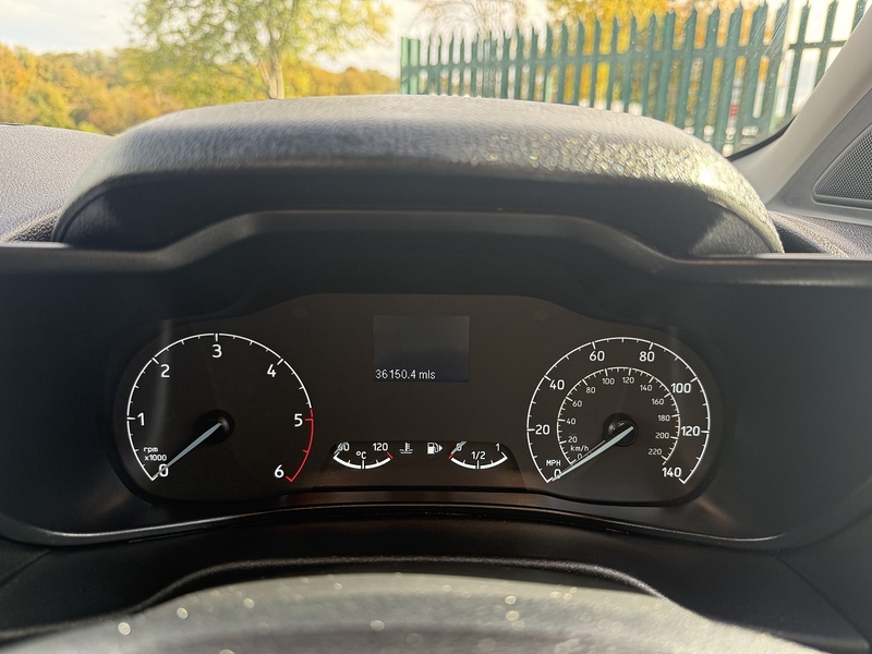 Ford 1.5 230 EcoBlue Trend Crew Van Double Cab 6dr Diesel Manual L2 Euro 6 (s/s) (120 ps)