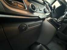 Ford Transit Custom 320 EcoBlue Trend 