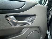 Ford Transit Custom 320 EcoBlue Trend 