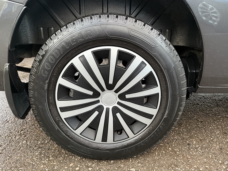 Ford 2.0 320 EcoBlue Trend Panel Van 5dr Diesel Manual L1 H1 Euro 6 (s/s) (130 ps)