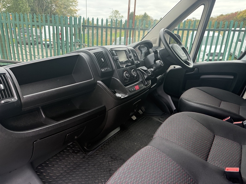 Citroen 2.2 BlueHDi 35 Enterprise Panel Van 5dr Diesel Manual L3 High Roof Euro 6 (s/s) (140 ps)