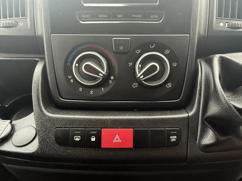 Citroen 2.2 BlueHDi 35 Enterprise Panel Van 5dr Diesel Manual L3 High Roof Euro 6 (s/s) (140 ps)