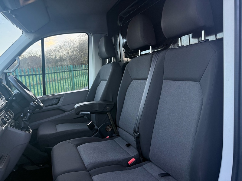 Volkswagen 2.0 TDI CR35 BlueMotion Tech Startline Panel Van 5dr Diesel Manual FWD MWB High Roof Euro 6 (s/s) (140 ps)