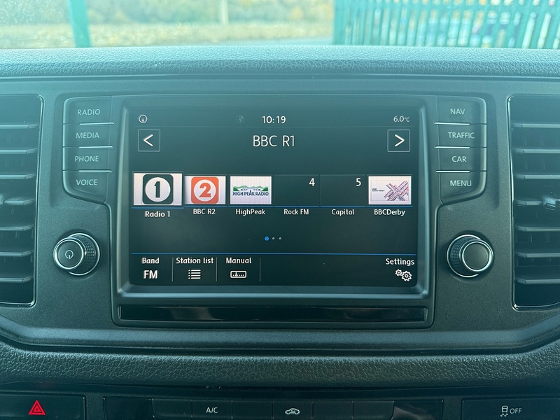 Volkswagen 2.0 TDI CR35 BlueMotion Tech Startline Panel Van 5dr Diesel Manual FWD MWB High Roof Euro 6 (s/s) (140 ps)