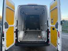 Volkswagen Crafter TDI CR35 BlueMotion Tech Startline 