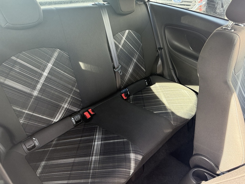 Vauxhall 1.0i Turbo ecoFLEX Limited Edition Hatchback 3dr Petrol Manual Euro 6 (s/s) (115 ps)