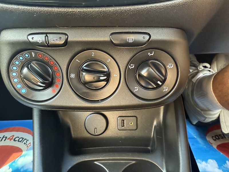 Vauxhall 1.0i Turbo ecoFLEX Limited Edition Hatchback 3dr Petrol Manual Euro 6 (s/s) (115 ps)