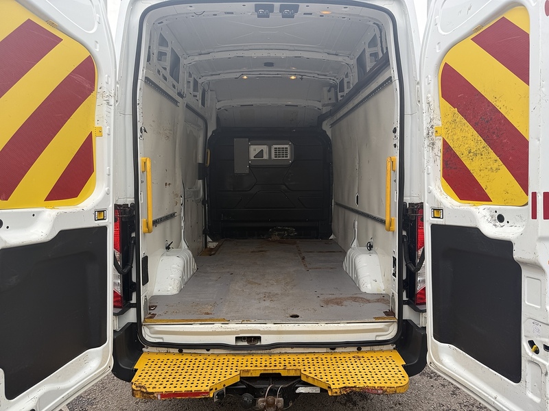 Ford 2.0 350 EcoBlue Panel Van 5dr Diesel Manual RWD L2 H3 Euro 6 (170 ps)