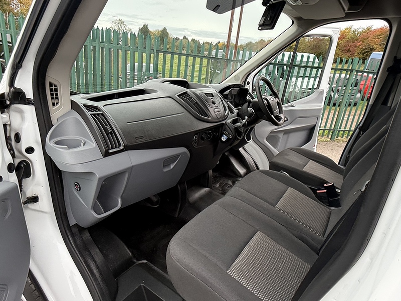 Ford 2.0 350 EcoBlue Panel Van 5dr Diesel Manual RWD L2 H3 Euro 6 (170 ps)