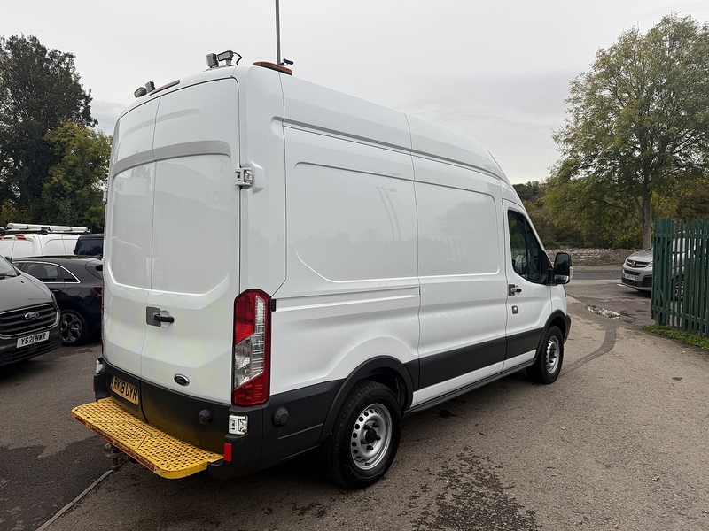 Ford 2.0 350 EcoBlue Panel Van 5dr Diesel Manual RWD L2 H3 Euro 6 (170 ps)