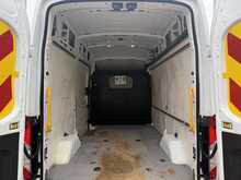 Ford Transit 350 EcoBlue 