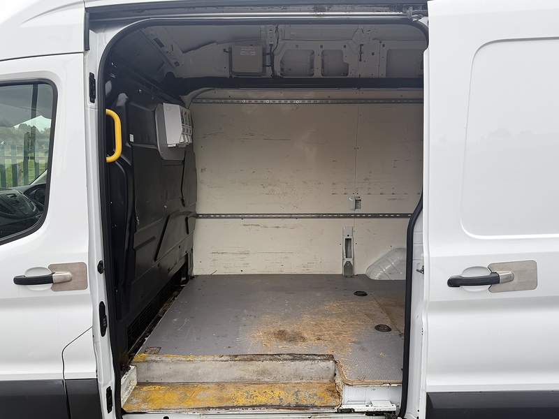 Ford 2.0 350 EcoBlue Panel Van 5dr Diesel Manual RWD L2 H3 Euro 6 (170 ps)
