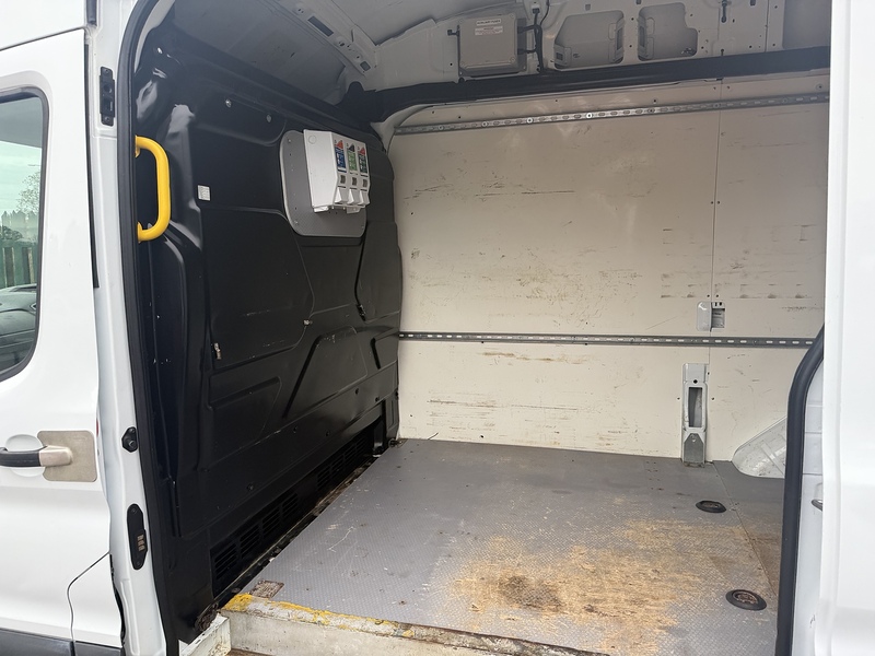 Ford 2.0 350 EcoBlue Panel Van 5dr Diesel Manual RWD L2 H3 Euro 6 (170 ps)