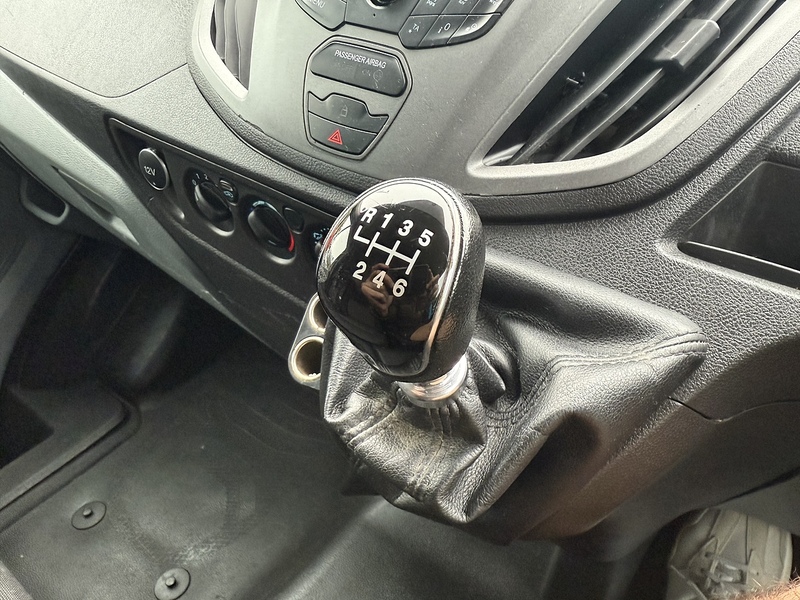 Ford 2.0 350 EcoBlue Panel Van 5dr Diesel Manual RWD L2 H3 Euro 6 (170 ps)