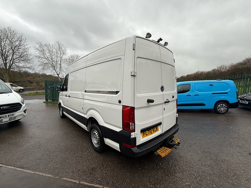 Volkswagen 2.0 TDI CR35 Trendline Panel Van 5dr Diesel Manual RWD MWB Euro 6 (s/s) (177 ps)