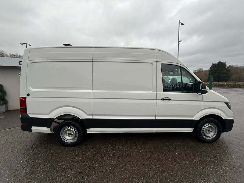 Volkswagen 2.0 TDI CR35 Trendline Panel Van 5dr Diesel Manual RWD MWB Euro 6 (s/s) (177 ps)