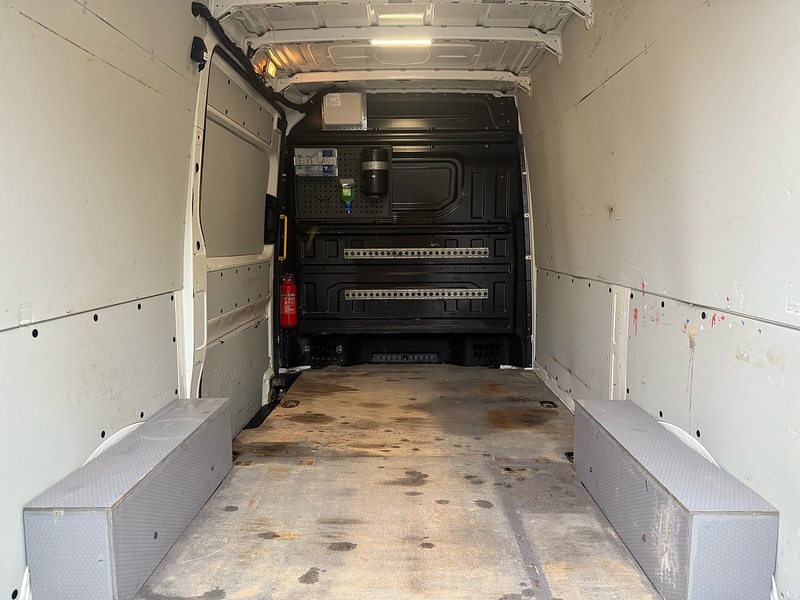 Volkswagen 2.0 TDI CR35 Trendline Panel Van 5dr Diesel Manual RWD MWB Euro 6 (s/s) (177 ps)