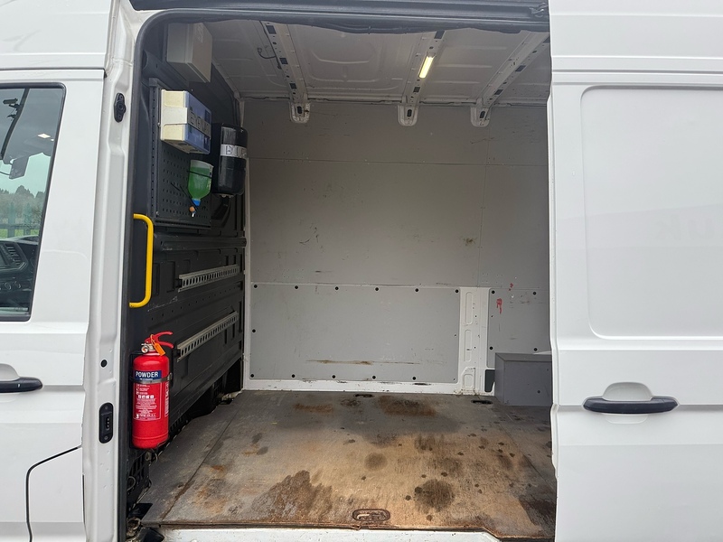Volkswagen 2.0 TDI CR35 Trendline Panel Van 5dr Diesel Manual RWD MWB Euro 6 (s/s) (177 ps)