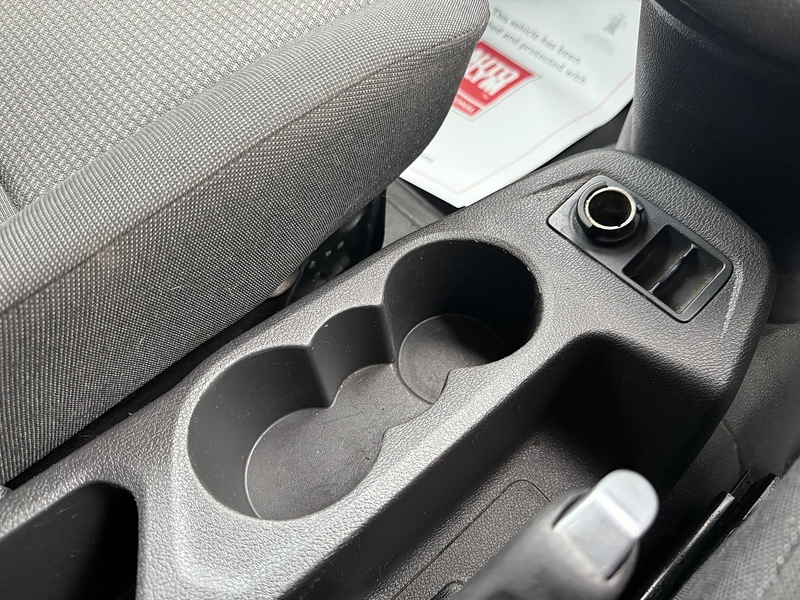 Ford 1.5 TDCi 220 Panel Van 5dr Diesel Manual L1 H1 (124 g/km, 99 bhp)