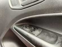 Ford Transit Connect TDCi 220 