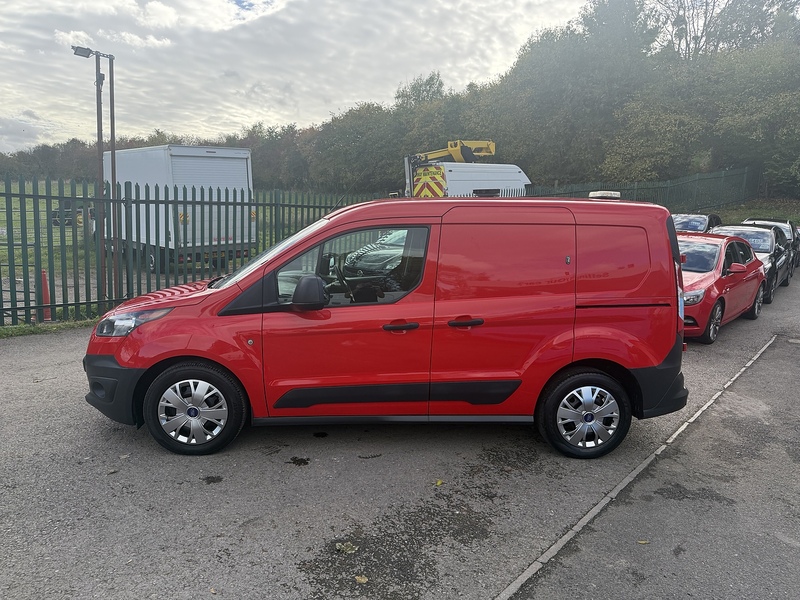 Ford 1.5 TDCi 220 Panel Van 5dr Diesel Manual L1 H1 (124 g/km, 99 bhp)