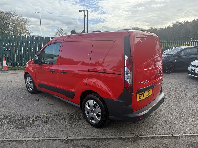 Ford 1.5 TDCi 220 Panel Van 5dr Diesel Manual L1 H1 (124 g/km, 99 bhp)