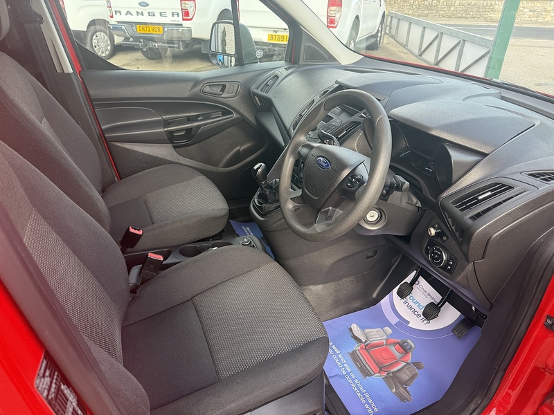 Ford 1.5 TDCi 220 Panel Van 5dr Diesel Manual L1 H1 (124 g/km, 99 bhp)